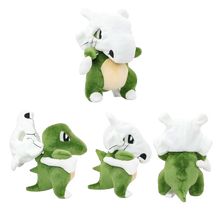 Lade das Bild in den Galerie-Viewer, Grünes Tragosso Plüsch – Dein mystisches Pokémon zum Kuscheln!