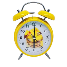 Lade das Bild in den Galerie-Viewer, Klassischer Wecker mit Pikachu, Bisasam, Schiggy u. a. Motiv