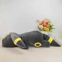 Lade das Bild in den Galerie-Viewer, Liebenswertes schlafendes Umbreon Nachtara Kuscheltier Pokemon (ca. 60cm)