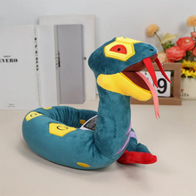 Lade das Bild in den Galerie-Viewer, Vipitis Seviper Plüsch Pokemon (ca. 88x12x7cm)