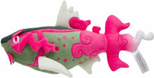 Lade das Bild in den Galerie-Viewer, Basculegion Salmagnis Pokemon Plüsch (ca. 35cm)
