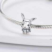 Lade das Bild in den Galerie-Viewer, Pikachu Pokemon Charm Anhänger