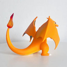 Lade das Bild in den Galerie-Viewer, Glurak Charizard oder Arkani Arcanine Pokemon Figur