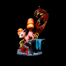 Lade das Bild in den Galerie-Viewer, Vulpix oder Alola Vulpix Figur Statue (ca. 25cm)