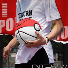Lade das Bild in den Galerie-Viewer, Basketball im Pokeball Aussehen - ideal für Freizeit und Sport