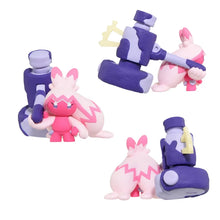 Lade das Bild in den Galerie-Viewer, Baojian Chien-Pao oder Granforgita Tinkaton Pokemon Figur