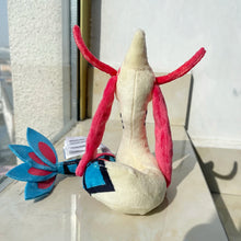 Lade das Bild in den Galerie-Viewer, Niedliches Milotic Plüch Pokemon (ca. 15cm)