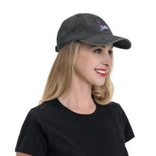 Lade das Bild in den Galerie-Viewer, Stylishe Pokemon Gengar Cap mit Gameboy Motiv