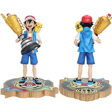 Lade das Bild in den Galerie-Viewer, Ash Ketchum mit Pokal Pokemon Figur