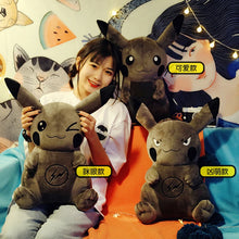 Lade das Bild in den Galerie-Viewer, Schwarzer Pikachu XXL Plüsch Pokemon (35/55/80/100cm)