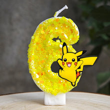 Lade das Bild in den Galerie-Viewer, Gelbe Pikachu Geburtstag Kerze mit Jahreszahl