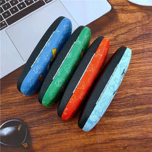 Lade das Bild in den Galerie-Viewer, Pokemon Pikachu Brillen Etui