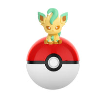 Lade das Bild in den Galerie-Viewer, Pokebälle mit Pokemon Figur - viele Motive