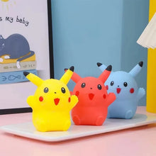 Lade das Bild in den Galerie-Viewer, Anti-Stress Pikachu in vielen Farben