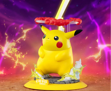 Lade das Bild in den Galerie-Viewer, Pokemon Dynamax Pikachu oder Gengar Figur