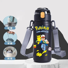 Lade das Bild in den Galerie-Viewer, Große Pikachu Wasserflasche mit Trageriemen (620ml) Pikachu Thermos Wasser Flasche