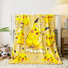 Lade das Bild in den Galerie-Viewer, Kuschelige Decken mit Pokemon Motiven zum kuscheln und wohlfühlen