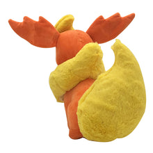 Lade das Bild in den Galerie-Viewer, Flamara Stofftier / Flareon Kuscheltier Pokemon (ca. 25cm) kaufen