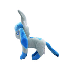 Lade das Bild in den Galerie-Viewer, Glaziola / Glaceon Plüsch Pokemon (ca. 17cm) kaufen