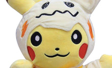 Lade das Bild in den Galerie-Viewer, Pikachu Cosplay Mimikyu Q mit Gengar Tasche Kuscheltier Pokemon (ca. 30cm) kaufen