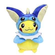 Lade das Bild in den Galerie-Viewer, Pikachu Plüsch Stofftier Cosplay Nachtara, Flamara, Psiana, Glaziola, Blitza etc. kaufen