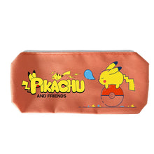 Lade das Bild in den Galerie-Viewer, Pikachu Federmappe in vielen Pokémon Motiven kaufen