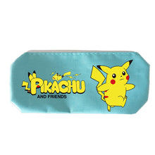 Lade das Bild in den Galerie-Viewer, Pikachu Federmappe in vielen Pokémon Motiven kaufen