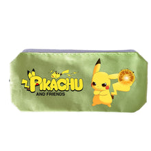 Lade das Bild in den Galerie-Viewer, Pikachu Federmappe in vielen Pokémon Motiven kaufen