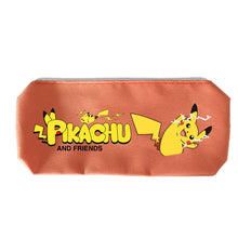 Lade das Bild in den Galerie-Viewer, Pikachu Federmappe in vielen Pokémon Motiven kaufen