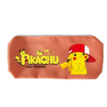 Lade das Bild in den Galerie-Viewer, Pikachu Federmappe in vielen Pokémon Motiven kaufen