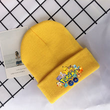 Lade das Bild in den Galerie-Viewer, Pokémon Wintermütze für Kinder oder Erwachsene kaufen