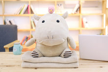 Lade das Bild in den Galerie-Viewer, Niedliches Hippo oder Elefanten Kuscheltier Baby mit Decke kaufen