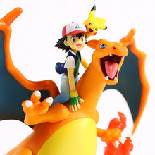 Lade das Bild in den Galerie-Viewer, Ash Ketchum & Charizard / Glurak Lizardon Sammel Figur Pokemon kaufen