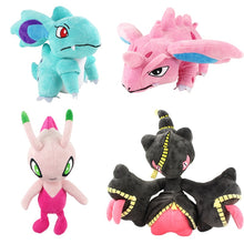 Lade das Bild in den Galerie-Viewer, Pokemon Kuscheltiere Nidoran Nidorino Nidorina Mega Banette Celebi kaufen