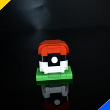 Lade das Bild in den Galerie-Viewer, Bibor / Beedrill Baustein Figur Pokemon ( kaufen