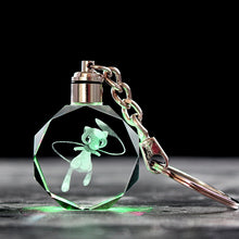 Lade das Bild in den Galerie-Viewer, Pokemon Kristall Anhänger mit 3D Effekt - viele Motive kaufen