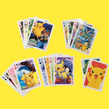 Lade das Bild in den Galerie-Viewer, Pokemon Pikachu Kartenspiel Set kaufen