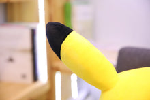 Lade das Bild in den Galerie-Viewer, XXL Pikachu Kuscheltier (ca. 60cm) kaufen