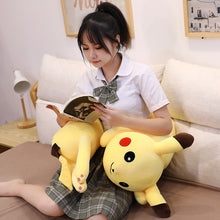 Lade das Bild in den Galerie-Viewer, Riesiger Pikachu Kuschelwurm Stofftier kaufen