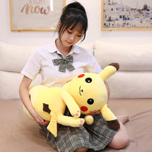 Lade das Bild in den Galerie-Viewer, Riesiger Pikachu Kuschelwurm Stofftier kaufen