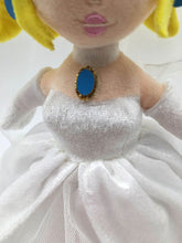 Lade das Bild in den Galerie-Viewer, Mario und Peaches als Brautpaar Mario Odyssey Kuscheltiere kaufen