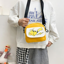 Lade das Bild in den Galerie-Viewer, Pikachu Umhängetasche in verschiedenen Farben kaufen