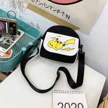 Lade das Bild in den Galerie-Viewer, Pikachu Umhängetasche in verschiedenen Farben kaufen