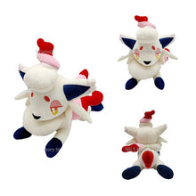 Lade das Bild in den Galerie-Viewer, Pokemon Purpur & Karmesin Kuscheltiere - Krokel, Kappalores, Zorua u. a. kaufen