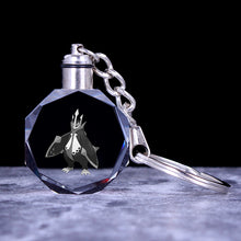 Lade das Bild in den Galerie-Viewer, Pokemon Kristall Anhänger mit 3D Effekt - viele Motive kaufen