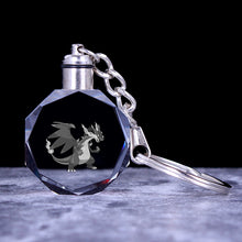 Lade das Bild in den Galerie-Viewer, Pokemon Kristall Anhänger mit 3D Effekt - viele Motive kaufen