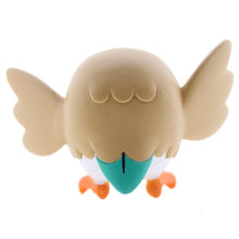 Lade das Bild in den Galerie-Viewer, Rowlet Bauz Pokemon Figur kaufen