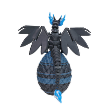 Lade das Bild in den Galerie-Viewer, Bewegliche Mega Glurak X Pokemon Figur mit Ei Mega Charizard
