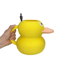 Lade das Bild in den Galerie-Viewer, Lustige Enton Psyduck Gießkanne
