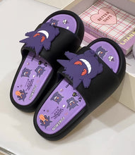 Lade das Bild in den Galerie-Viewer, Pokemon Hausschuhe Slipper im Gengar Look
